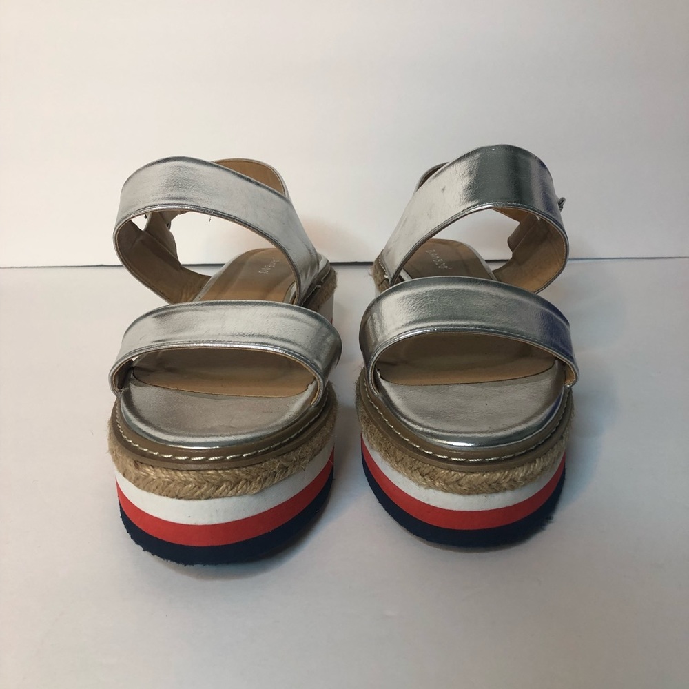 Platform Sandals - Picture 2 of 5